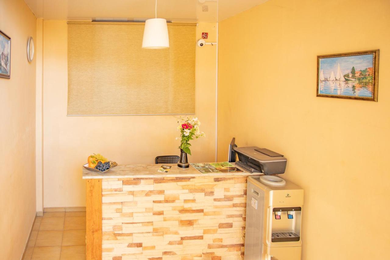 Руно Gagra Extérieur photo
