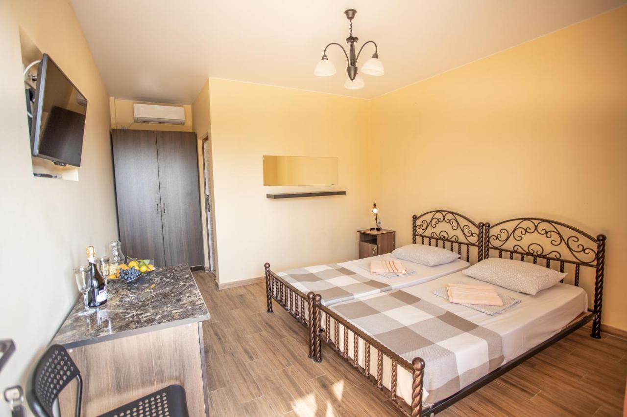 Руно Gagra Extérieur photo