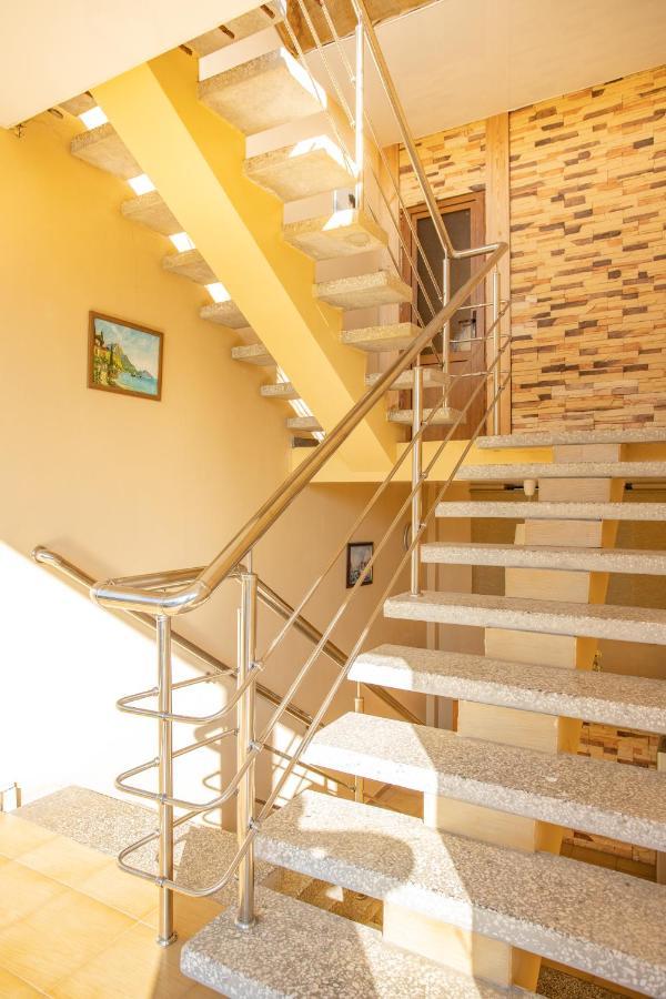 Руно Gagra Extérieur photo